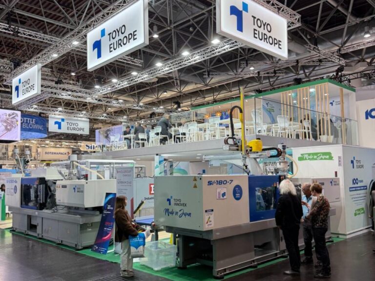 TOYO a Campetella živě v Kielcích na veletrhu Plastpol 2026